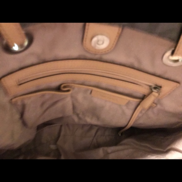 Michael Kors bag - Picture 2 of 3